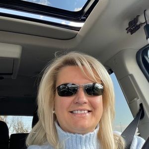 Meet your Posher, Beata